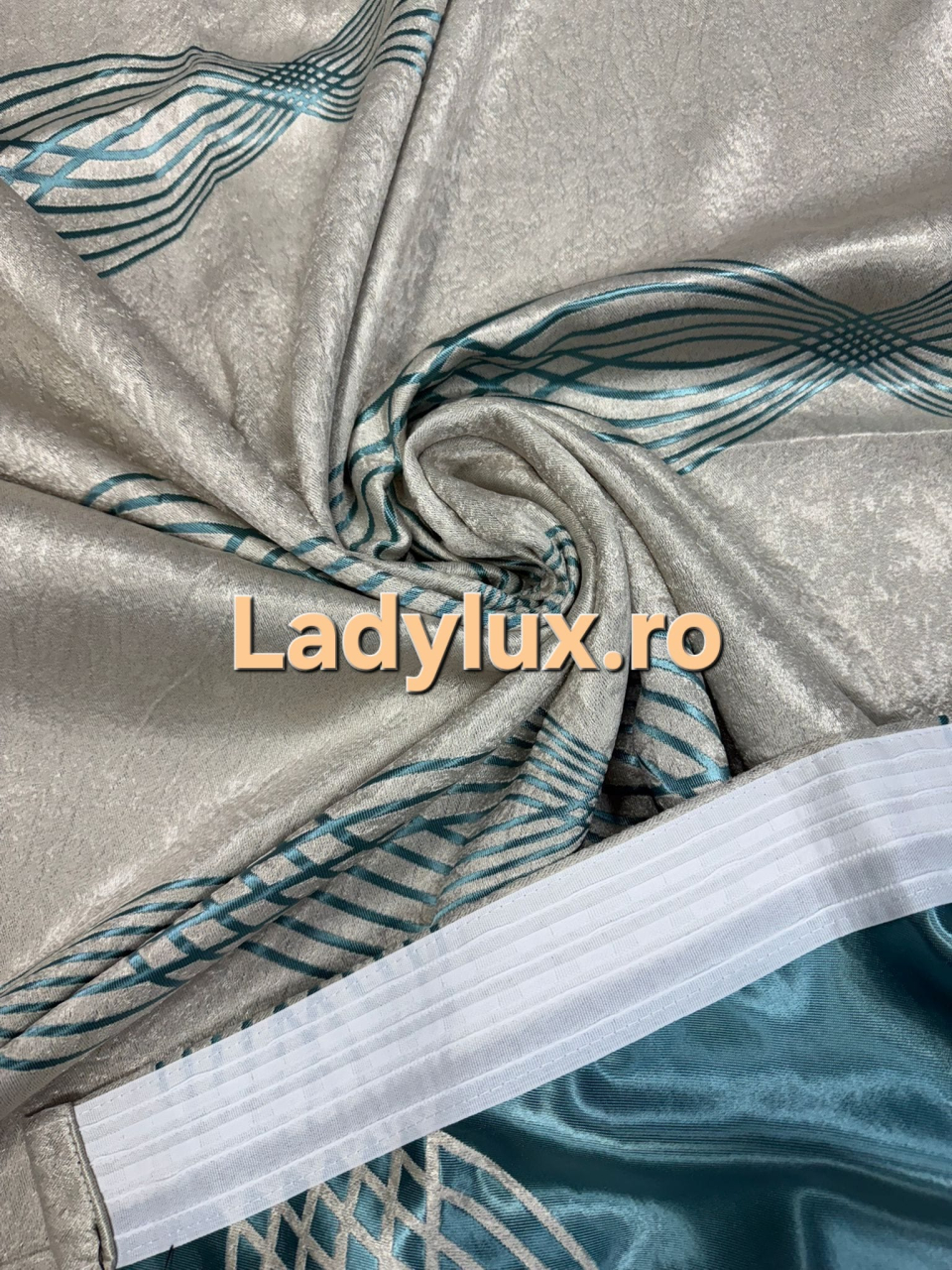 Set Draperii Turcoaz+Crem Gata Cusute cu Tiv si Rejansă, 3M x 2.7 h Model Spiri [2]