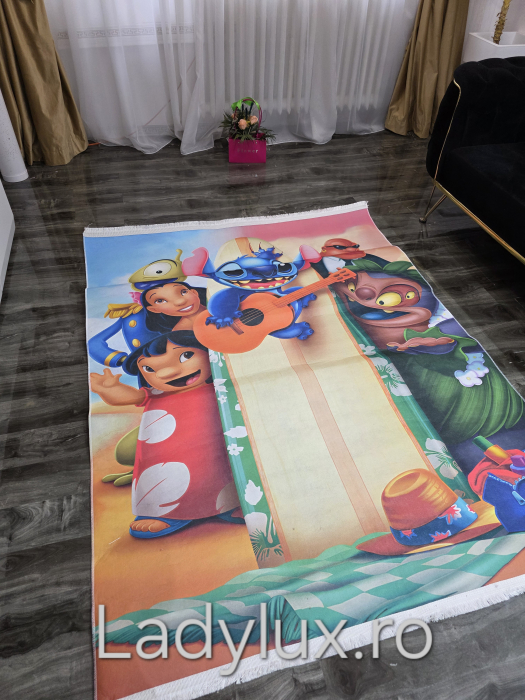 Stitch 02 - Covor Subțire din Poliester cu Antiderapant – 140x180 cm [2]