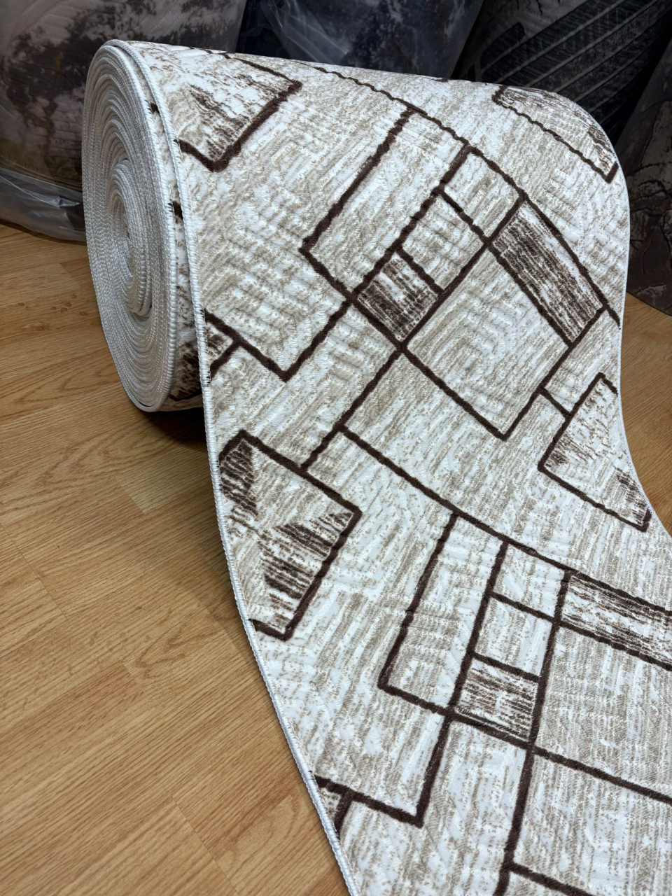 Traversă la Metru Liniar, Model Marmorat Maro Latime 80 cm [3]