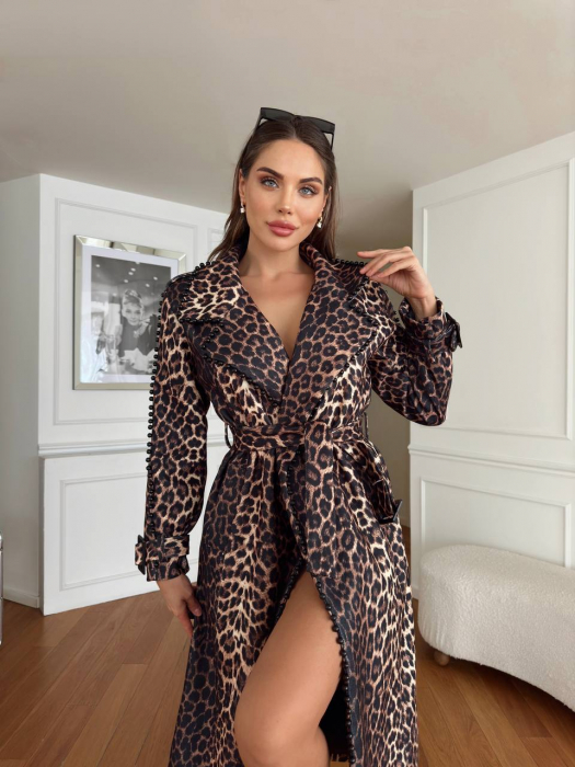 Trench Nepalia model animal print leopard decorat cu perle negre [13]