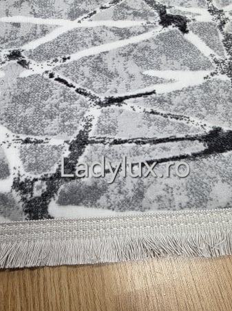 Covor 2x2.80 m lucrat pe antiderapant eleganță în nuanțe de Gri- model Sarpe [3]