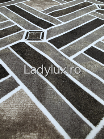 Covor 2x2.80 m lucrat pe antiderapant eleganță în nuanțe de Maro- model Brown [3]