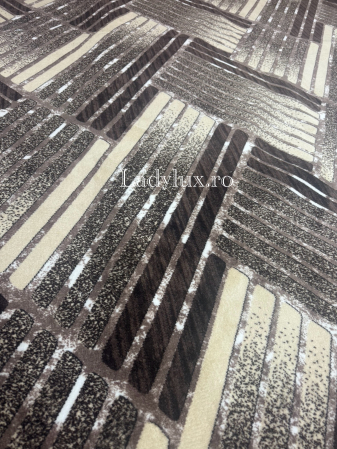 Covor 150 x 220 - Covor Lucrat pe Antiderapant Model Parchet  Maro  150x230 cm