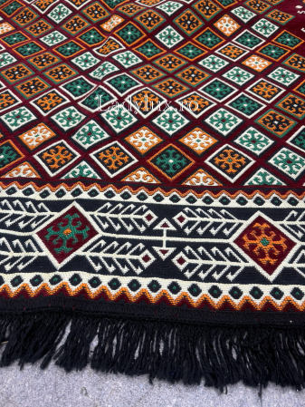 Covor cu Motive Tradiționale 160x250– Stil Autentic, Calitate Superioară - C1646 [2]