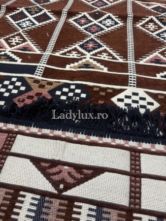 Covor cu Motive Tradiționale 160x250– Stil Autentic, Calitate Superioară - C1647 [3]