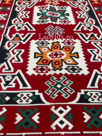 Covor cu Motive Tradiționale 80x125– Stil Autentic, Calitate Superioară - C1648 [1]