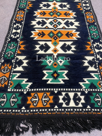 120 x 60 - Covor cu Motive Tradiționale 60x120– Stil Autentic, Calitate Superioară - C1653