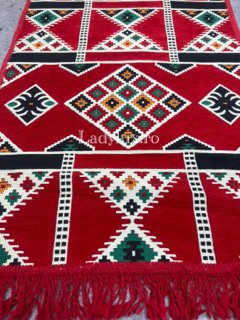 120 x 60 - Covor cu Motive Tradiționale 60x120– Stil Autentic, Calitate Superioară - C1654