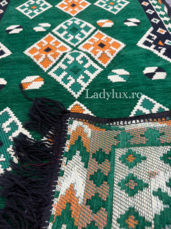 Covor cu Motive Tradiționale 60x120 – Stil Autentic, Calitate Superioară - C1675 [3]