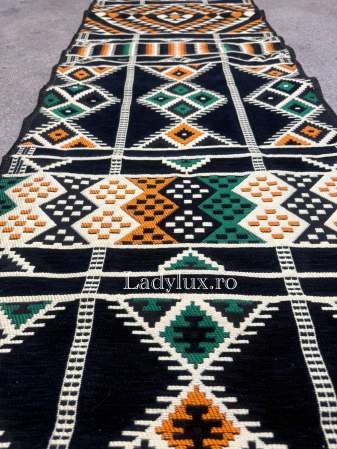 Covor cu Motive Tradiționale 60x300– Stil Autentic, Calitate Superioară - C1666 [2]