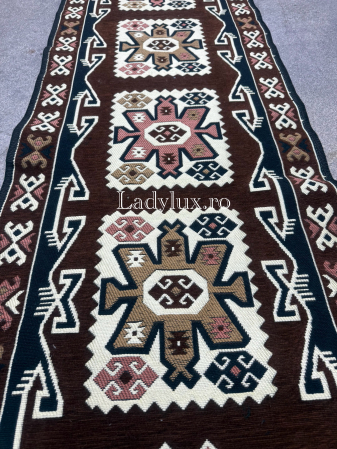 Covor cu Motive Tradiționale 60x300– Stil Autentic, Calitate Superioară - C1699 [1]