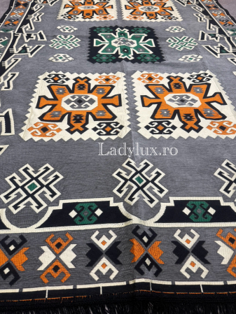 Covor cu Motive Tradiționale 160x250– Stil Autentic, Calitate Superioară - C1649 [1]