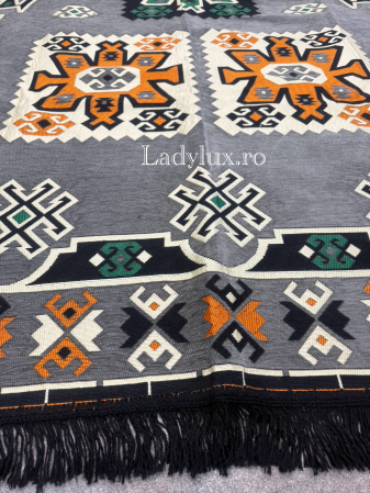 250 x 160 - Covor cu Motive Tradiționale 160x250– Stil Autentic, Calitate Superioară - C1649