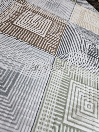 Covor modern 150x220 cm cu strat antiderapant – model geometric verde/maro/gri C1357-2 [1]