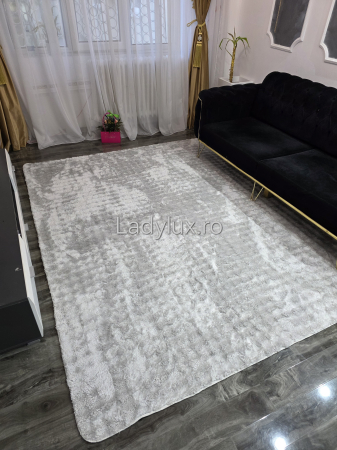 Covoare pufoase - Covor pufos gri deschis 210x270 cm, ce imită blănița de iepure C1343