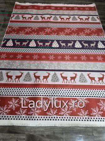 Covoraș subțire antiderapant cu motive de Crăciun – 140x180 cm- Reni [2]