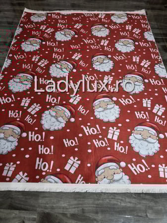 Covoraș subțire antiderapant cu motive de Crăciun – 140x180 cm- Ho Ho Ho [1]