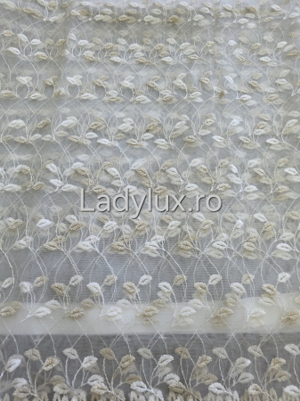 Perdea alba cu broderie Alba+Crem Frunzulite– gata cusuta cu tiv si rejansa - 3M x 2.5h [1]