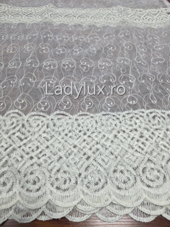 Perdele 3M - Perdea Ivoar cu broderie Ivoar Model SR  gata cusuta cu tiv si rejansa - 3M x 1.9 h