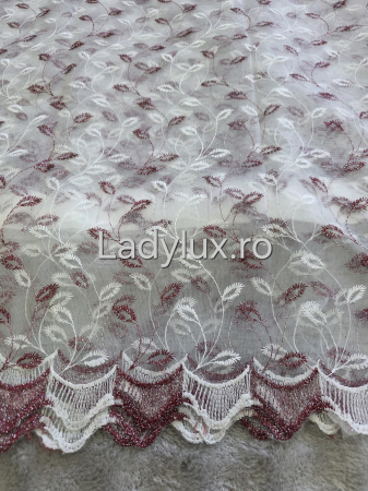 Perdele - Perdea alba cu broderie Bordo frunze– gata cusuta cu tiv si rejansa - 3M x 2.5h