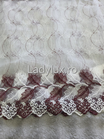 Perdele - Perdea alba cu broderie Bordo Frunze– gata cusuta cu tiv si rejansa - 3M x 2.5h