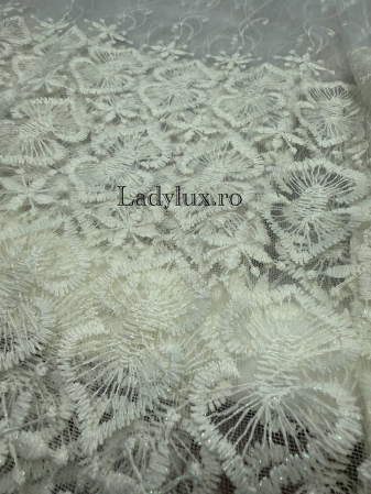 Perdea alba cu broderie Ivoar Model Duo – gata cusuta cu tiv si rejansa - 3M x 2.5h [2]