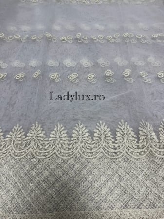 Perdele 3M - Perdea alba cu broderie Crem  plin Model PIN – gata cusuta cu tiv si rejansa - 3M x 2.5h