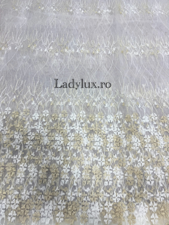 Perdea alba cu broderie Aurie Model Floral – gata cusuta cu tiv si rejansa - 3M x 2.5h [1]