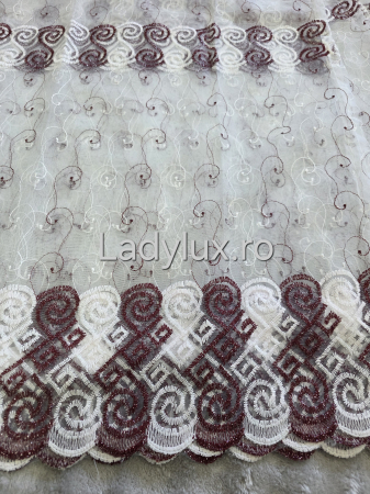 Perdele - Perdea alba cu broderie Bordo SS– gata cusuta cu tiv si rejansa - 3M x 2.5h