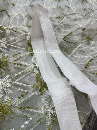 Perdea alba cu broderie Verde cu insertii – gata cusuta cu tiv si rejansa - rafinament și strălucire discretă [3]