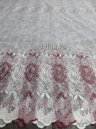Perdele 4 M - Perdea alba cu broderie Rosie Model Pandant – gata cusuta cu tiv si rejansa - 4M x 2.5h