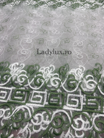 Perdea alba cu broderie Verde+alb  –C1826  gata cusuta cu tiv si rejansa - 3M x 2.5h [2]
