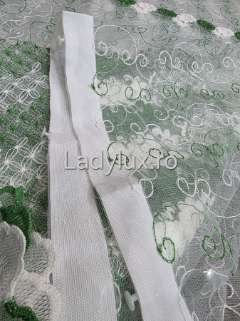 Perdea albă cu Broderie Verde  Model Floare– rafinament și strălucire discretă C1739 [3]