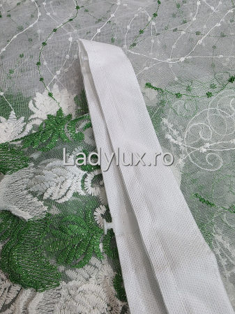 Perdea albă cu Broderie Verde  Model Lov – rafinament și strălucire discretă C1736 [2]