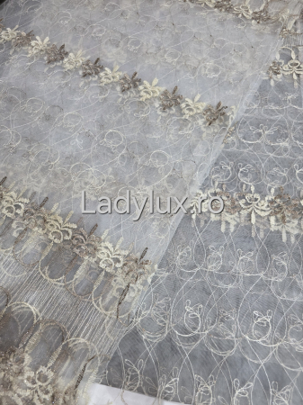 Perdea Crem cu Broderie Maro+Crem cu insertii Model Trif– rafinament și strălucire discretă C1742 [2]