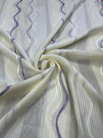 Perdele 4 M - Perdea din organza Bej cu Model Spiralat Mov 4M x 2.7h