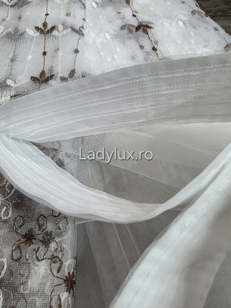 Perdea din Tull cu Model – 4 m x 2.8 m, Cusută cu Tiv și Rejansă de 6 cm - Brown [2]