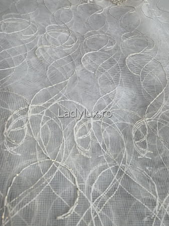 Perdea din Tull cu Model – 4 m x 2.8 m, Cusută cu Tiv și Rejansă de 6 cm - Broderie Bej [2]