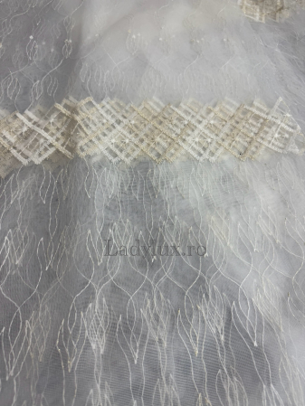 Perdea din Tull cu Model – 4 m x 2.8 m, Cusută cu Tiv și Rejansă de 6 cm - Broderie Bej C1588 [1]