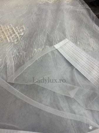 Perdea din Tull cu Model – 4 m x 2.8 m, Cusută cu Tiv și Rejansă de 6 cm - Broderie Bej C1588 [2]