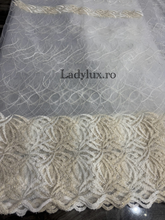 Perdele 4 M - Perdea din Tull cu Model – 4 m x 2.8 m, Cusută cu Tiv și Rejansă de 6 cm - Broderie Bej C1703