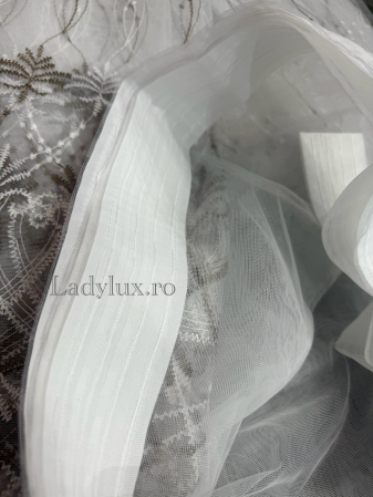 Perdea din Tull cu Model – 4 m x 2.8 m, Cusută cu Tiv și Rejansă de 6 cm - Broderie Maro C1582 [2]