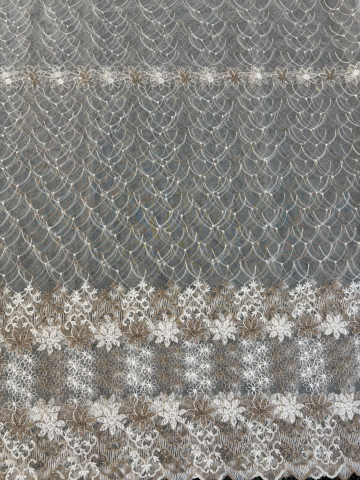 Perdele 4 M - Perdea din tulle cu broderie Alba+Capucino, Model  Imperial Floral Three 4M x 2.5h