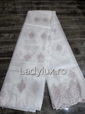 Perdea din tulle cu broderie Roz pudra model Baroc cu perlute , gata făcută cu tiv și rejansă C1461 [1]