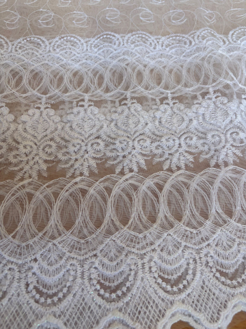 Perdele - Perdea din tulle cu broderie Alba, Model  Imperial  4M x 2.5h