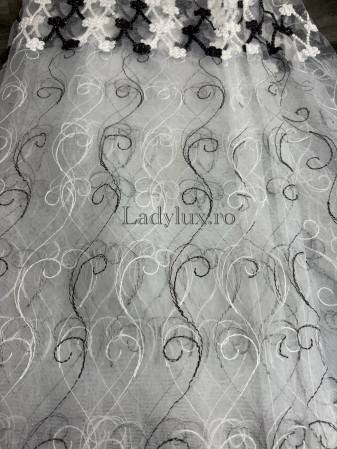Perdea din tulle cu broderie Brawn+alb , model flori, gata făcută cu tiv și rejansă C1595 [1]