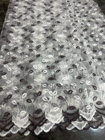 Perdele - Perdea din tulle cu broderie Brawn+bej , model frunze, gata făcută cu tiv și rejansă C1593