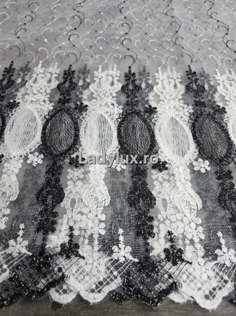 Perdele 4 M - Perdea din tulle cu broderie Negru+alb , Model Oglinda 4M x 2.8h
