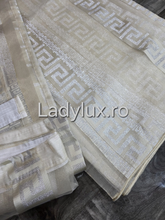 Perdele 4 M - Perdea din organza Bej cu Model VRS Argintiu , gata făcută cu tiv și rejansă C1464