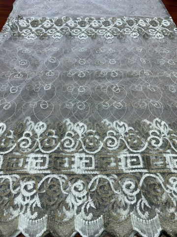 Promotii si oferte! - Perdea Tulle cu Broderie Alb+Capucino Model VRS Capucino - Cu Tiv si Rejansa - 3M x 2.5 h